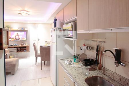 Cozinha de apartamento à venda com 2 quartos, 48m² em Parque Santa Fé, Porto Alegre