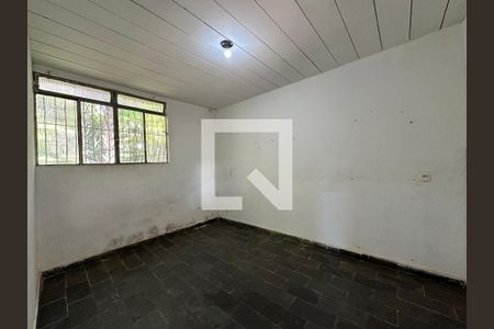 Casa para alugar com 3 quartos, 75m² em Chácara Cotia, Contagem