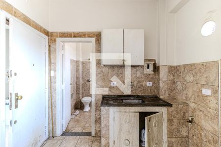 Cozinha de kitnet/studio para alugar com 1 quarto, 60m² em Santa Ifigênia, São Paulo