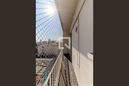 Varanda de kitnet/studio para alugar com 1 quarto, 60m² em Santa Ifigênia, São Paulo