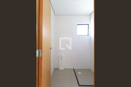 Banheiro de apartamento à venda com 2 quartos, 47m² em Jardim Peri, São Paulo