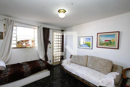 Sala de casa à venda com 2 quartos, 150m² em Havaí, Belo Horizonte