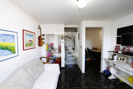 Sala de casa à venda com 2 quartos, 150m² em Havaí, Belo Horizonte