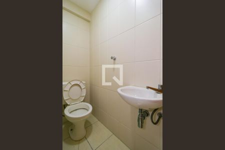 Área de Serviço de apartamento para alugar com 3 quartos, 109m² em Vila Suzana, São Paulo