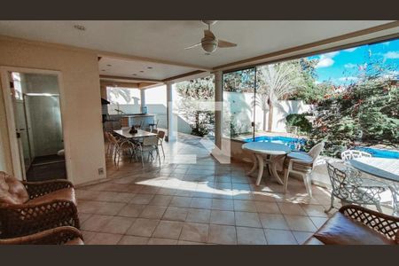 Casa à venda com 5 quartos, 491m² em Bandeirantes (Pampulha), Belo Horizonte