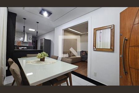 Casa à venda com 3 quartos, 210m² em Inconfidentes, Contagem