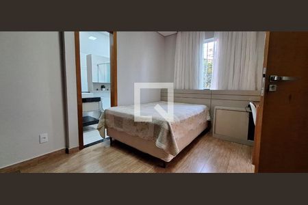 Casa à venda com 3 quartos, 110m² em Planalto, Belo Horizonte