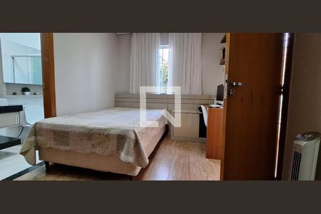 Casa à venda com 3 quartos, 110m² em Planalto, Belo Horizonte