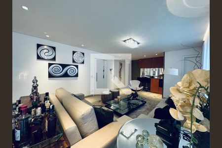 Apartamento à venda com 4 quartos, 208m² em Buritis, Belo Horizonte