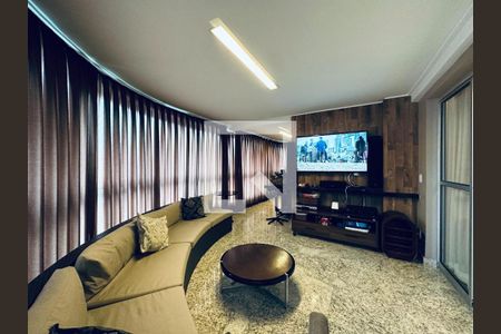 Apartamento à venda com 4 quartos, 208m² em Buritis, Belo Horizonte