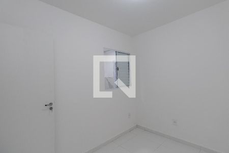 Quarto 2 de apartamento para alugar com 2 quartos, 40m² em Vila Nelson, São Paulo