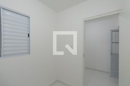 Quarto 1 de apartamento para alugar com 2 quartos, 40m² em Vila Nelson, São Paulo