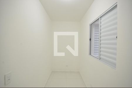 Quarto  de apartamento para alugar com 2 quartos, 40m² em Vila Nelson, São Paulo