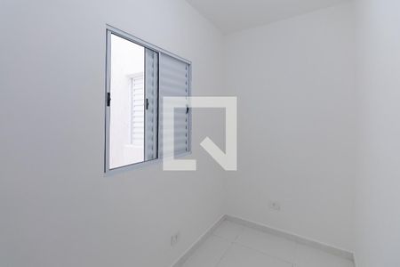 Quarto 2 de apartamento para alugar com 2 quartos, 50m² em Vila Nelson, São Paulo