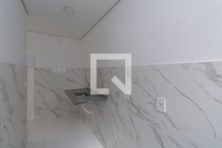 Cozinha e Área de Serviço de apartamento para alugar com 2 quartos, 50m² em Vila Nelson, São Paulo