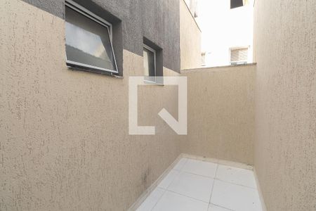 Quintal de apartamento para alugar com 2 quartos, 50m² em Vila Nelson, São Paulo