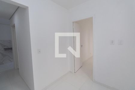 Sala de apartamento para alugar com 2 quartos, 50m² em Vila Nelson, São Paulo