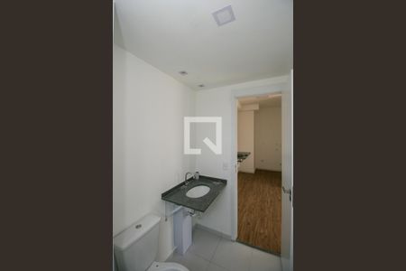 Banheiro de apartamento para alugar com 2 quartos, 38m² em Pinheiros, São Paulo