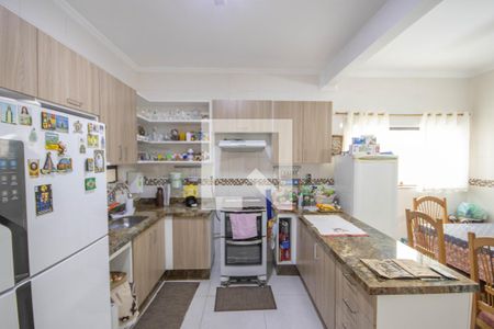 Cozinha de casa à venda com 3 quartos, 260m² em Vila Medeiros, São Paulo