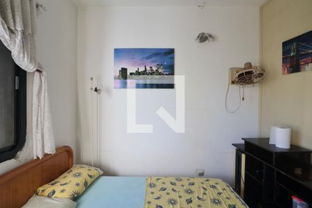 Quarto de apartamento para alugar com 3 quartos, 300m² em Jardim Vitoria, Guarujá