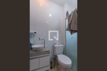 Banheiro Suíte de apartamento à venda com 2 quartos, 150m² em Copacabana, Belo Horizonte
