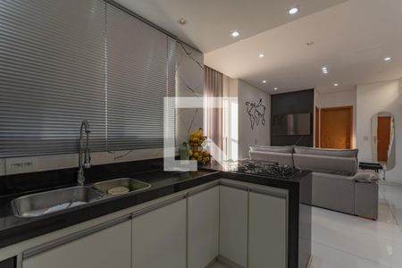 Cozinha de apartamento à venda com 2 quartos, 150m² em Copacabana, Belo Horizonte