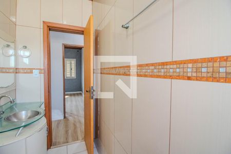 Banheiro de apartamento à venda com 2 quartos, 60m² em Sarandi, Porto Alegre