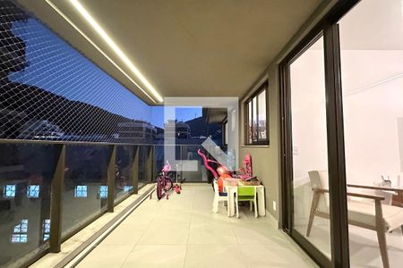 Varanda de apartamento à venda com 3 quartos, 138m² em Botafogo, Rio de Janeiro