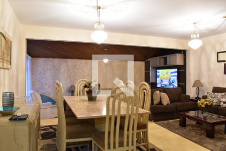 Sala  de apartamento para alugar com 3 quartos, 200m² em Batel, Curitiba