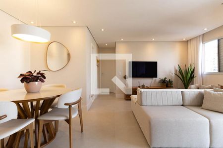 Sala de apartamento à venda com 2 quartos, 70m² em Vila Nair, São Paulo