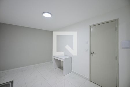 Sala/Quarto de kitnet/studio para alugar com 1 quarto, 25m² em Ferreira, São Paulo