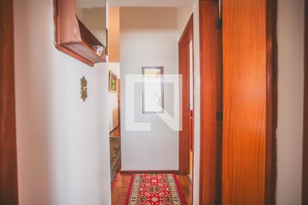 Corredor de apartamento à venda com 2 quartos, 67m² em Parque Imperial, São Paulo