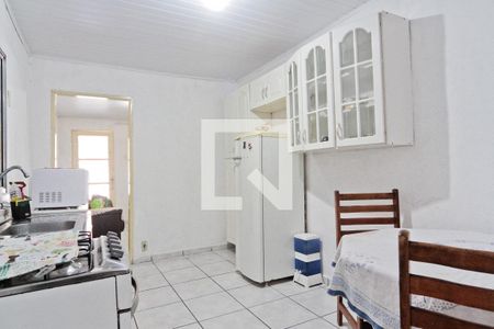 Cozinha de casa para alugar com 1 quarto, 45m² em Vila Ester (zona Norte), São Paulo