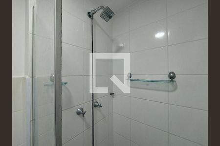 Banheiro de apartamento à venda com 2 quartos, 35m² em Vila Baby, São Paulo