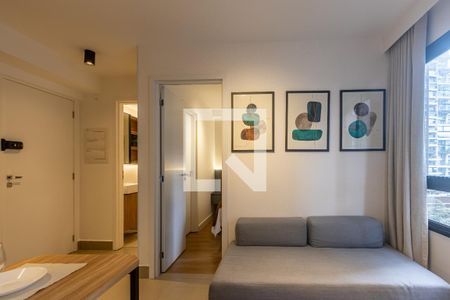 Sala de apartamento para alugar com 2 quartos, 37m² em Indianópolis, São Paulo