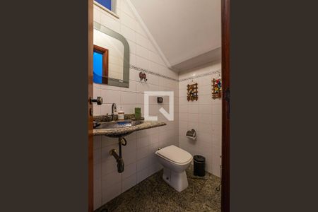 Lavabo da Sala de casa à venda com 4 quartos, 189m² em Vila Madalena, São Paulo