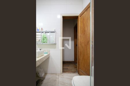 Banheiro Social de casa à venda com 4 quartos, 250m² em Padre Eustáquio, Belo Horizonte
