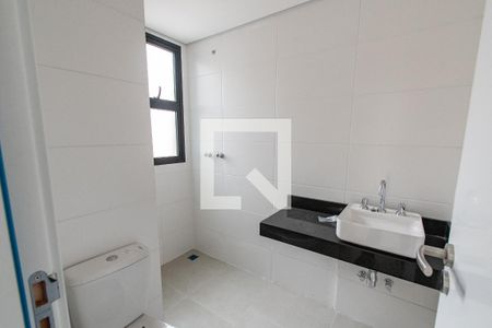 Banheiro Social de casa de condomínio à venda com 3 quartos, 168m² em Vila Mariana, São Paulo