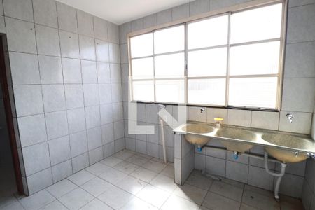 Área de Serviço de apartamento para alugar com 2 quartos, 99m² em Custódio Pereira, Uberlândia