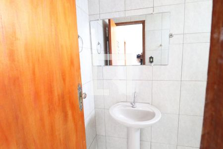 Banheiro Social de apartamento para alugar com 2 quartos, 99m² em Custódio Pereira, Uberlândia
