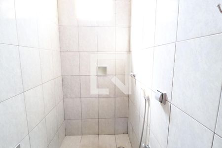 Banheiro Social de apartamento para alugar com 2 quartos, 99m² em Custódio Pereira, Uberlândia
