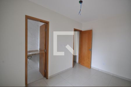 Suíte 1 de casa à venda com 2 quartos, 69m² em Vila Constança, São Paulo