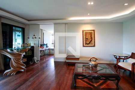 Sala de apartamento à venda com 4 quartos, 182m² em Barra da Tijuca, Rio de Janeiro