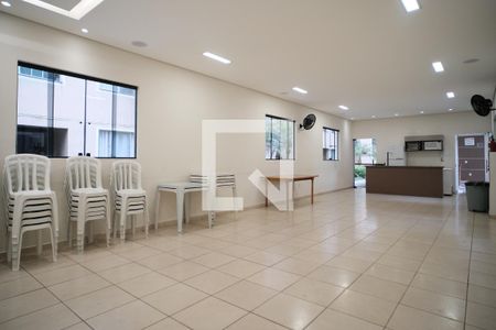 Área comum de casa para alugar com 2 quartos, 100m² em Jardim Santa Teresinha, São Paulo