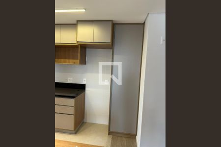 Apartamento à venda com 1 quarto, 45m² em Cambuí, Campinas