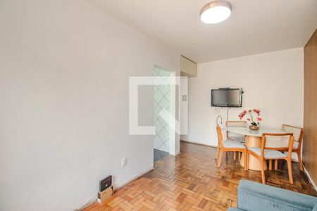 Sala de apartamento à venda com 1 quarto, 39m² em São Sebastião, Porto Alegre