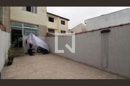 Quintal de casa à venda com 3 quartos, 182m² em Vila Guilhermina, São Paulo