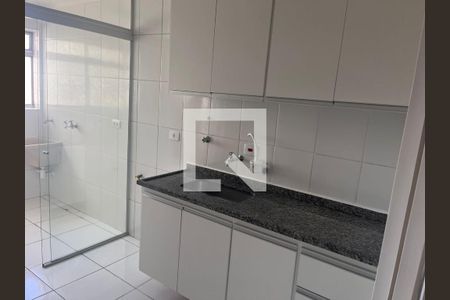 Cozinha de apartamento à venda com 2 quartos, 75m² em Vila Sao Paulo, São Paulo