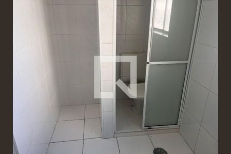 Banheiro de apartamento à venda com 2 quartos, 75m² em Vila Sao Paulo, São Paulo
