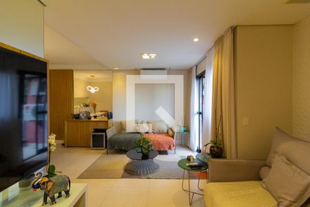 Sala de Tv de apartamento à venda com 2 quartos, 72m² em Jardim Itapeva, São Paulo